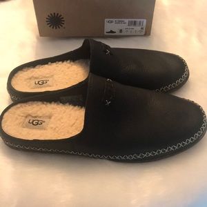 UGG slippers NEW